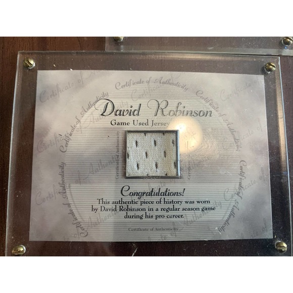 David Robinson San Antionio Spurs Game Used Jersey Plaque - Picture 2 of 3